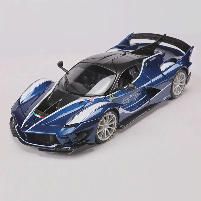 Bburago 1:18 Ferrari FXXK EVO Литье под давлением из сплава Модель автомобиля Имитация украшения автомобиля Коллекция подарочных игрушек-0