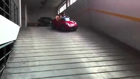 Детский электромобиль Feber Ferrari California 800006330 - raspashonka.com.ua