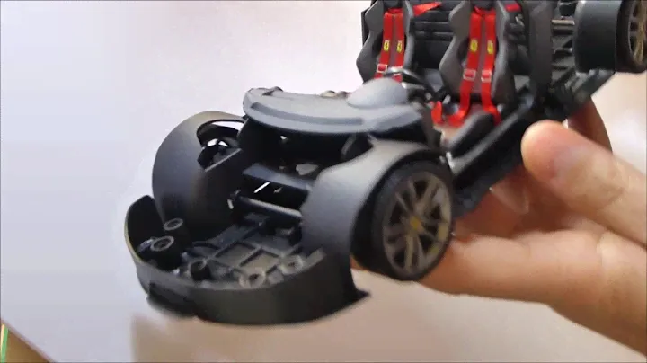 1:18 Tutorial how to remove Ferrari 430 Scuderia wheels