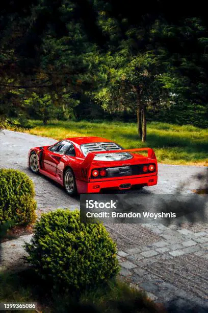Красный Феррари F40 — стоковые фотографии и другие картинки Ferrari F40 - Ferrari F40, Ferrari, Автомобиль-0