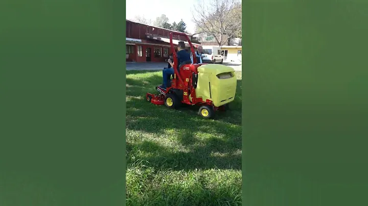 Tractoras de tuns gazon Gianni Ferrari PG230
