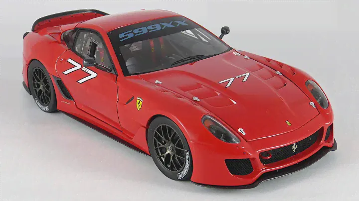 1:18 Hot Wheels Elite Ferrari 599XX #77 (Felipe Massa) 2009