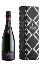 Игристое вино Ferrari Maximum Blanc de Blancs 0.75 л в коробке