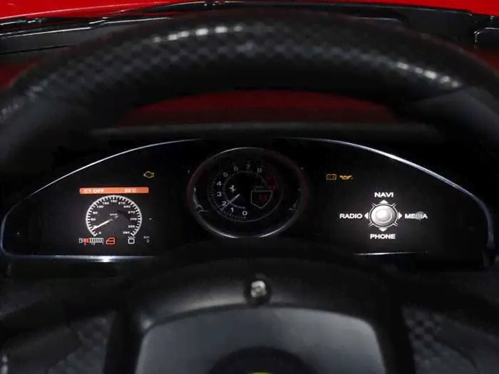 Детский электромобиль Rastar Ferrari F12-1