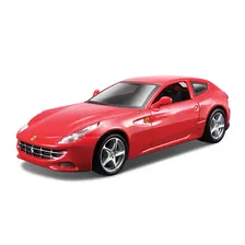 Сборная коллекционная модель Ferrari FF, 1:32