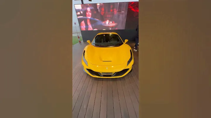 FERRARI F8 TRIBUTO AMARILLO ⚠️💛🍌🍋🚜🧀🚖🌽